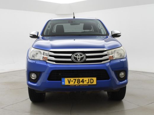 Toyota Hilux 2.4 D-4D-F 150 PK 4X4 XTRA CAB COOL COMFORT + 3200 KG TREKHAAK / NAVIGATIE / DEALER ONDERHOUDEN ActivLease financial lease