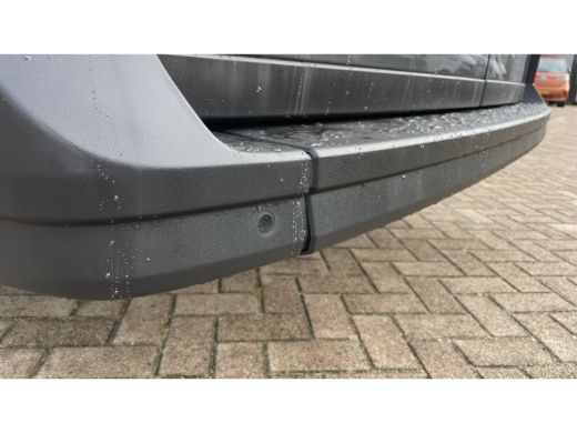 Volkswagen Crafter | 177 PK | Automaat | Full LED | NAVI | Schuifdeur L+R | Camera | 17'' LM ActivLease financial lease
