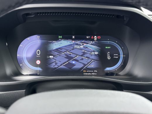 Volvo  C40 Single Motor Extended Range Plus | Panoramadak | Trekhaak | Adaptieve cruise | BLIS | Stoel/stuur... ActivLease financial lease