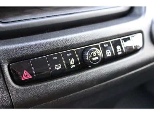 Fiat Ducato L3 2.2 MultiJet 140PK 3.5t BAKWAGEN + LAADKLEP **GEEN BPM** ActivLease financial lease