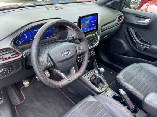 Ford Puma 1.0EB 155PK HYBRID ST-LINE X | DEALER OH! | PANODAK | LEDER | ADAPTIVE CRUISE | BLIS | EL. ACHTER... ActivLease financial lease