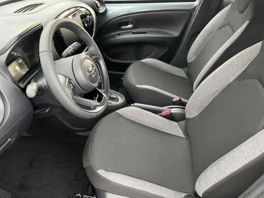 Toyota Aygo X 1.0 VVT-i S-CVT Play | Demonstratie auto | Celestite grey metallic | ActivLease financial lease