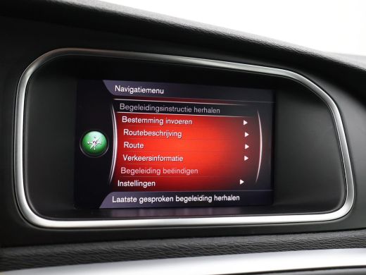 Volvo  V40 2.0 D2 120 PK EURO 6 + NAVIGATIE Volvo V40 2.0 D2 + NAVIGATIE | DIGITALE COCKPIT | CRUISE CONTROL ActivLease financial lease