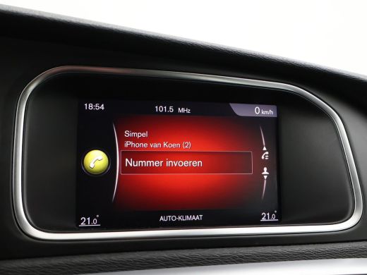 Volvo  V40 2.0 D2 120 PK EURO 6 + NAVIGATIE Volvo V40 2.0 D2 + NAVIGATIE | DIGITALE COCKPIT | CRUISE CONTROL ActivLease financial lease