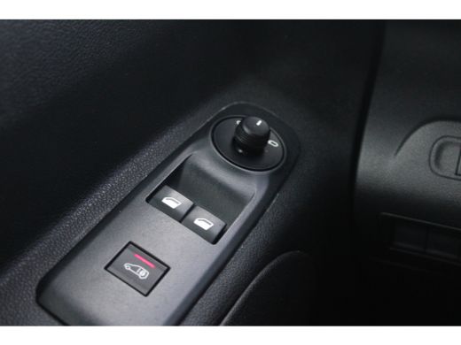 Citroën Berlingo 1.5 BlueHDI Club XL | Trekhaak | Parkeercamera | LM-velgen | Schuif-deur | Parkeersensoren voor &... ActivLease financial lease
