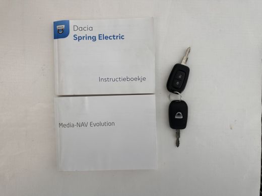 Dacia Spring Business 27 kWh Pack-Techno (INCL-BTW) Aut. *NAVI-FULLMAP | FULL-LEATHER | COMFORT-SEATS | CAMERA... ActivLease financial lease