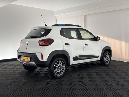 Dacia Spring Business 27 kWh Pack-Techno (INCL-BTW) Aut. *NAVI-FULLMAP | FULL-LEATHER | COMFORT-SEATS | CAMERA... ActivLease financial lease