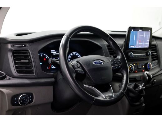 Ford Transit Custom 2.0 TDCI 130pk L2H1 Trend Airco/Navi/2x Schuifdeur Trekhaak 2800kg 03-2020 ActivLease financial lease