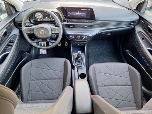 Hyundai Bayon 1.0 T-GDI Comfort Smart | Apple Carplay | Achteruitrij camera | Navigatie | Lichtmetalen velgen |... ActivLease financial lease