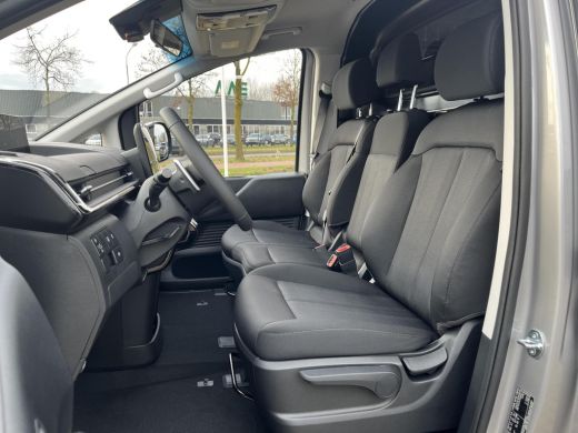 Hyundai Staria 1.6 T-GDI HEV | Uit voorraad leverbaar! | Ruimte voor 3 Euro pallets | ActivLease financial lease