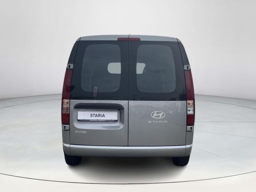 Hyundai Staria 1.6 T-GDI HEV | Uit voorraad leverbaar! | Ruimte voor 3 Euro pallets | ActivLease financial lease