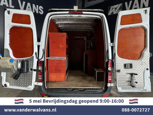 Mercedes Sprinter 316 CDI 164pk L2H2 Euro6 Airco | 2800kg trekhaak | Cruisecontrol | Parkeersensoren zijdeur ActivLease financial lease