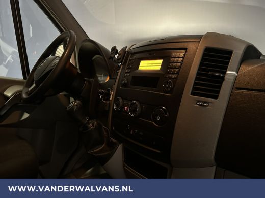 Mercedes Sprinter 316 CDI 164pk L2H2 Euro6 Airco | 2800kg trekhaak | Cruisecontrol | Parkeersensoren zijdeur ActivLease financial lease