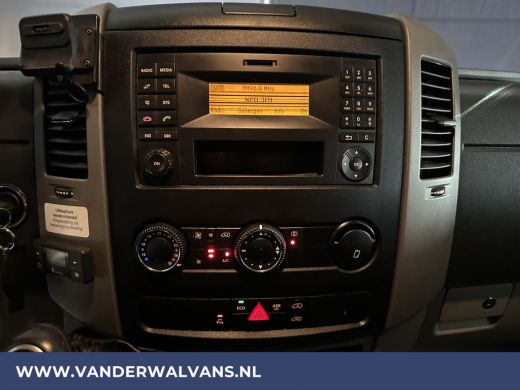 Mercedes Sprinter 316 CDI 164pk L2H2 Euro6 Airco | 2800kg trekhaak | Cruisecontrol | Parkeersensoren zijdeur ActivLease financial lease