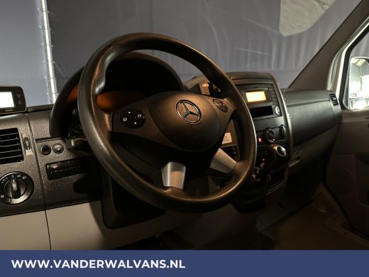 Mercedes Sprinter 316 CDI 164pk L2H2 Euro6 Airco | 2800kg trekhaak | Cruisecontrol | Parkeersensoren zijdeur ActivLease financial lease
