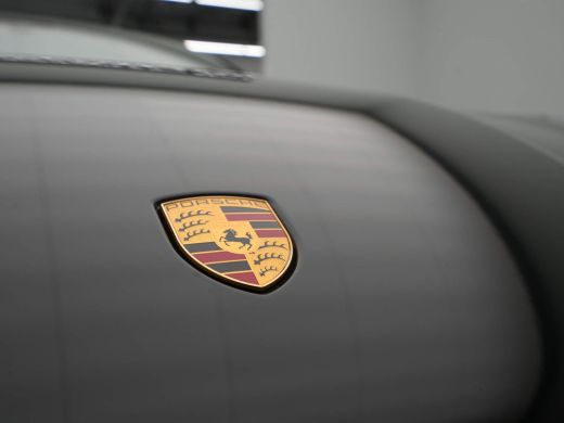 Porsche Macan 2.0 265pk Luchtvering Navigatie Camera Stoelverwarming Elek. bedienbare kofferklep 58 ActivLease financial lease