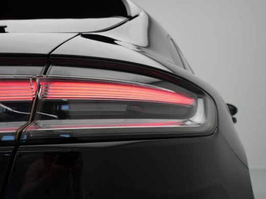 Porsche Macan 2.0 265pk Luchtvering Navigatie Camera Stoelverwarming Elek. bedienbare kofferklep 58 ActivLease financial lease
