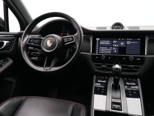 Porsche Macan 2.0 265pk Luchtvering Navigatie Camera Stoelverwarming Elek. bedienbare kofferklep 58 ActivLease financial lease