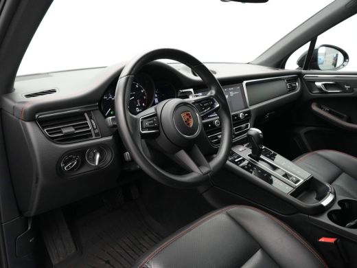 Porsche Macan 2.0 265pk Luchtvering Navigatie Camera Stoelverwarming Elek. bedienbare kofferklep 58 ActivLease financial lease