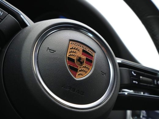 Porsche Macan 2.0 265pk Luchtvering Navigatie Camera Stoelverwarming Elek. bedienbare kofferklep 58 ActivLease financial lease