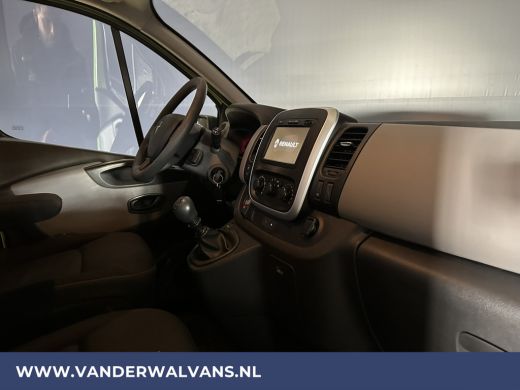 Renault Trafic 1.6 dCi L1H1 Euro6 Airco | Navigatie | Cruisecontrol | Trekhaak | Parkeersensoren | Bijrijdersbank ActivLease financial lease
