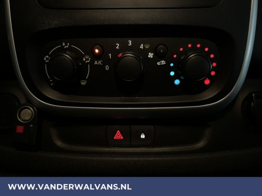 Renault Trafic 1.6 dCi L1H1 Euro6 Airco | Navigatie | Cruisecontrol | Trekhaak | Parkeersensoren | Bijrijdersbank ActivLease financial lease