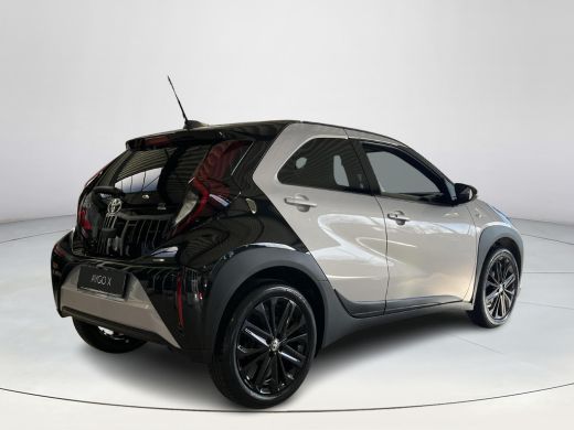 Toyota Aygo X 1.0 VVT-i MT JBL ActivLease financial lease