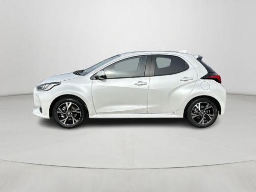 Toyota Yaris 1.5 Hybrid 115 First Edition **NIEUWE AUTO/ DIRECT LEVERBAAR** ActivLease financial lease