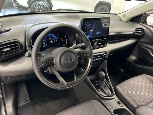 Toyota Yaris 1.5 Hybrid 115 First Edition **NIEUWE AUTO/ DIRECT LEVERBAAR** ActivLease financial lease