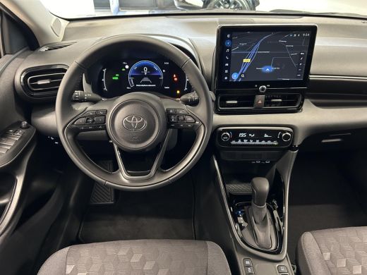 Toyota Yaris 1.5 Hybrid 115 First Edition **NIEUWE AUTO/ DIRECT LEVERBAAR** ActivLease financial lease