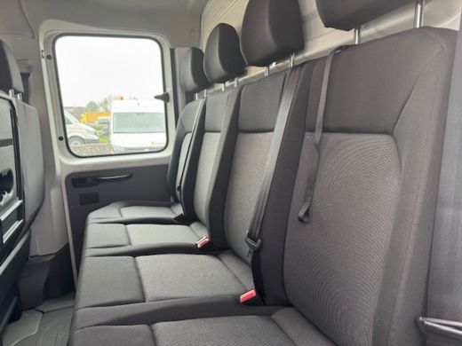 Volkswagen Crafter 50 (3.5t teruggekeurd) 2.0 TDI L4 DC Trendline 164PK hand | PDC | tachograaf | 7 zitplaatsen | tr... ActivLease financial lease