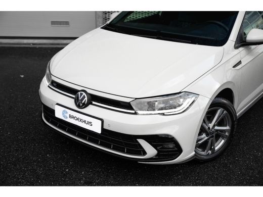 Volkswagen Polo Volkswagen R-Line Business Inclusief €2000,- inruilvoordeel + €1000,- korting | 'App-Connect' dra... ActivLease financial lease