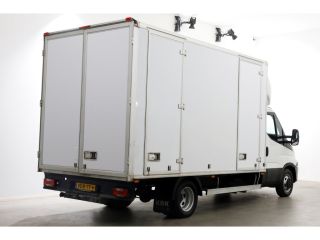 Iveco Daily 35C15 3.0 150pk E6 Bakwagen met achterdeuren + Trekhaak 3500kg H232 12-2019 Iveco Daily 35C15 3.0 150pk E6 Bakwagen met achterdeuren + Trekhaak 3500kg H232 12-2019