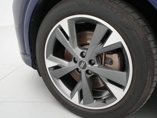 Audi Q4 e-tron 50 quattro S-Line edition 77 kWh 300pk Navigatie Camera Acc Stoelverwarming 20 ActivLease financial lease