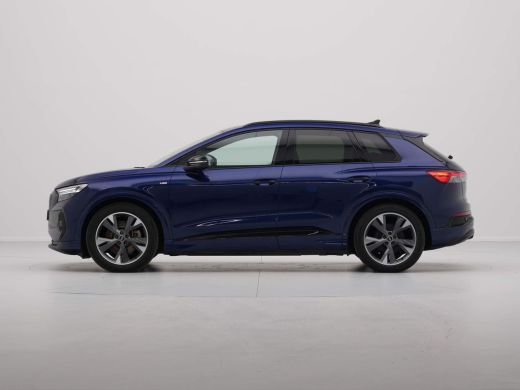 Audi Q4 e-tron 50 quattro S-Line edition 77 kWh 300pk Navigatie Camera Acc Stoelverwarming 20 ActivLease financial lease