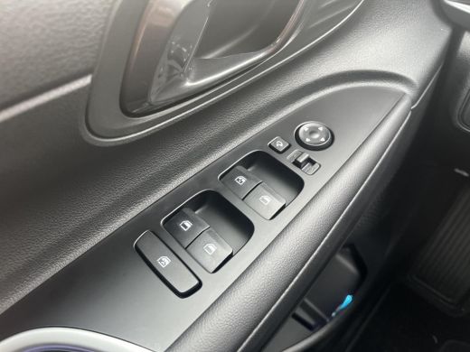 Hyundai i20 1.0 T-GDI Premium | Automatische Airco | Verwarmde stoelen en stuurwiel | All-in prijs | ActivLease financial lease