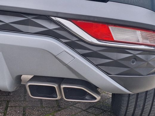 Hyundai Tucson 1.6 T-GDI PHEV Premium 4WD | Kop-Er-Af-Voordeel! | Trekhaak! | Full Options! | Rijklaarprijs! | F... ActivLease financial lease