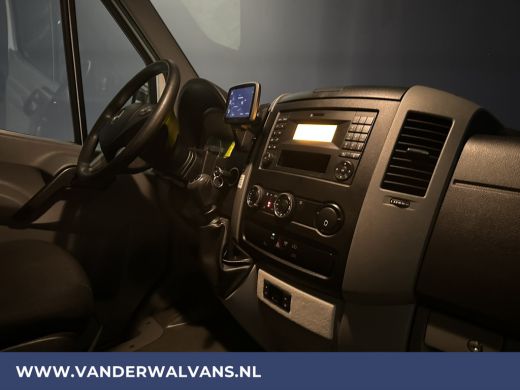 Mercedes-Benz Sprinter 316 CDI 164pk L2H2 Euro6 Airco | 2800kg trekhaak | Cruisecontrol Parkeersensoren ActivLease financial lease