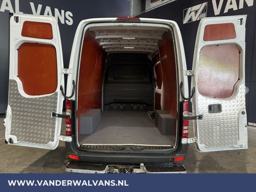 Mercedes-Benz Sprinter 316 CDI 164pk L2H2 Euro6 Airco | 2800kg trekhaak | Cruisecontrol Parkeersensoren ActivLease financial lease