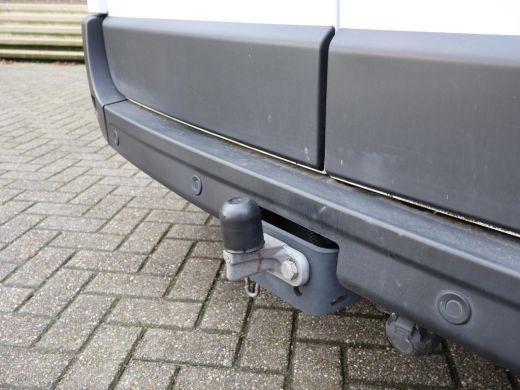 Renault Master T35 2.3 DCI 170 PK L3H2 | OPRIJPLAAT + LIER | LUCHTVERING | TREKHAAK | CAMERA | NAVIGATIE ActivLease financial lease