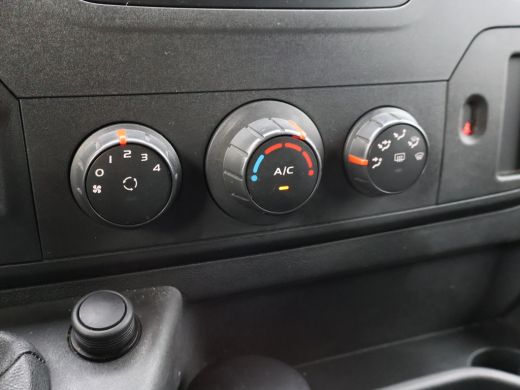 Renault Master T35 2.3 DCI 170 PK L3H2 | OPRIJPLAAT + LIER | LUCHTVERING | TREKHAAK | CAMERA | NAVIGATIE ActivLease financial lease