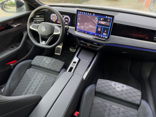 Volkswagen Passat Variant 1.5 eTSI 150pk DSG R-Line Edition | Panoramadak | Harman Kardon Audio ActivLease financial lease