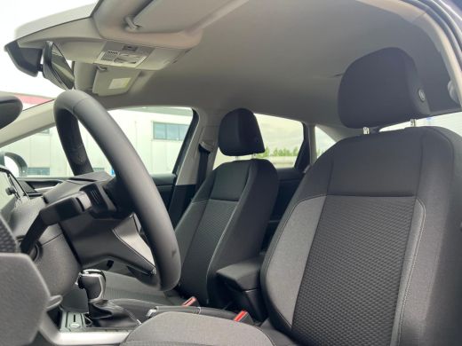 Volkswagen Taigo Life Edition Inclusief €2000,- inruilvoordeel | | 'We Connect Plus' (abonnement 12 maanden) | Ach... ActivLease financial lease