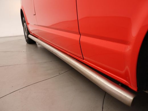 Volkswagen Transporter 2.0 TSI 150 PK BENZINE L2H2 + 2500 KG TREKHAAK | 2 SCHUIFDEUREN | NAVIGATIE | CAMERA ActivLease financial lease