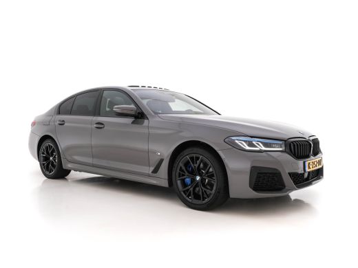 BMW 5 Serie 545e xDrive High Executive Edition M-Sportpack (INCL-BTW) Aut. *PANO | LASER-LED | HEAD-UP | ADAP... BMW 5 Serie 545e xDrive High Executive Edition M-Sportpack (INCL-BTW) Aut. *PANO | LASER-LED | HEAD-UP | ADAP...