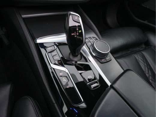 BMW 5 Serie 545e xDrive High Executive Edition M-Sportpack (INCL-BTW) Aut. *PANO | LASER-LED | HEAD-UP | ADAP... ActivLease financial lease