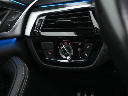 BMW 5 Serie 545e xDrive High Executive Edition M-Sportpack (INCL-BTW) Aut. *PANO | LASER-LED | HEAD-UP | ADAP... ActivLease financial lease