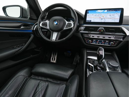 BMW 5 Serie 545e xDrive High Executive Edition M-Sportpack (INCL-BTW) Aut. *PANO | LASER-LED | HEAD-UP | ADAP... ActivLease financial lease