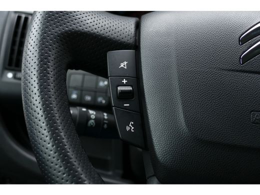 Citroën Jumper 2.2 BLUEHDI 120PK L2H2 3.3T / NAVI / CLIMA / PDC / TREKHAAK / LAADVLOER / BLUETOOTH / CRUISECONTR... ActivLease financial lease