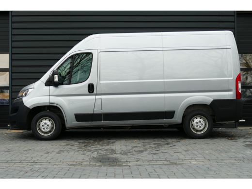 Citroën Jumper 2.2 BLUEHDI 120PK L2H2 3.3T / NAVI / CLIMA / PDC / TREKHAAK / LAADVLOER / BLUETOOTH / CRUISECONTR... ActivLease financial lease